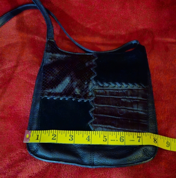 Fossil Vintage Black Leather & Multi-Textured Crossbody Bag - Picture 5 of 9